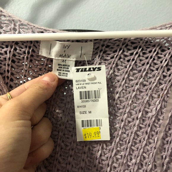 Sweater - Picture 3 of 5